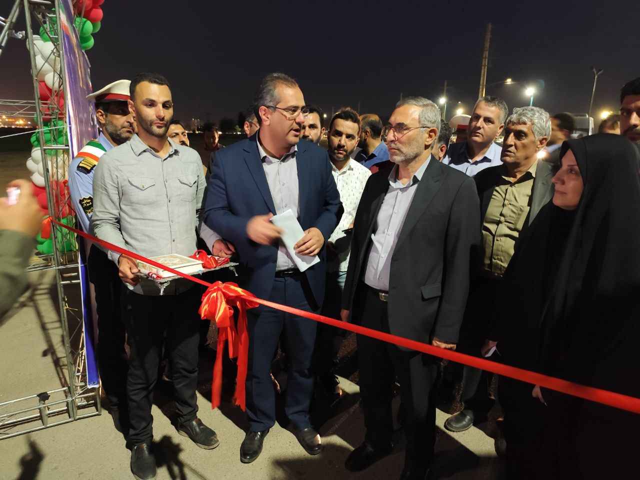 افتتاح ۵ پروژه فرهنگی، عمرانی، تفریحی، ورزشی و رفاهی در قرچک